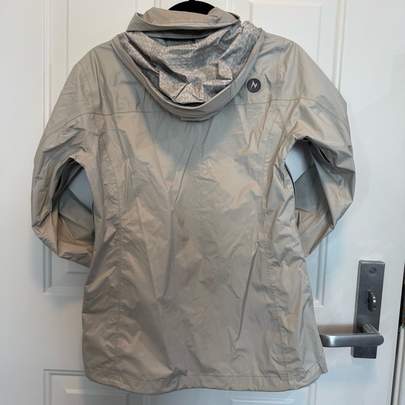 Marmot Women's Rain Jacket Shell - Picture 5 of 12